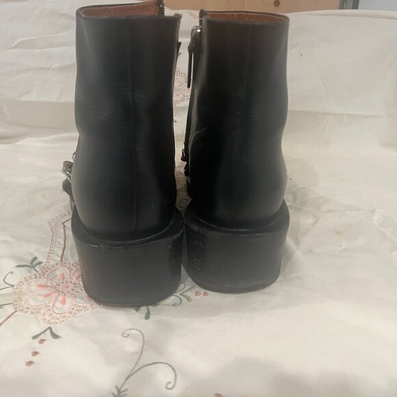 Givenchy Laura Boots - Picture 2 of 6